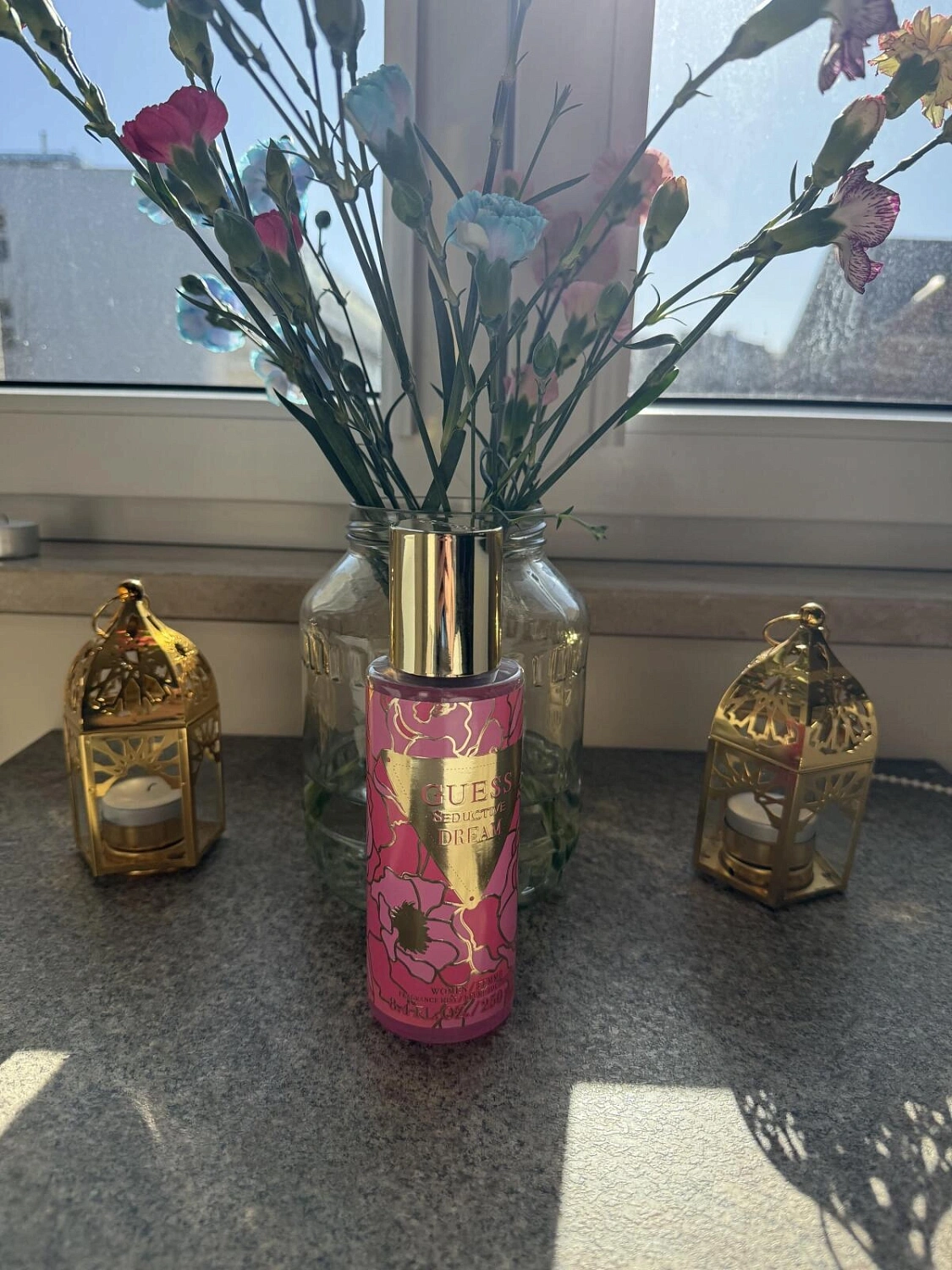 GUESS Seductive Kiss