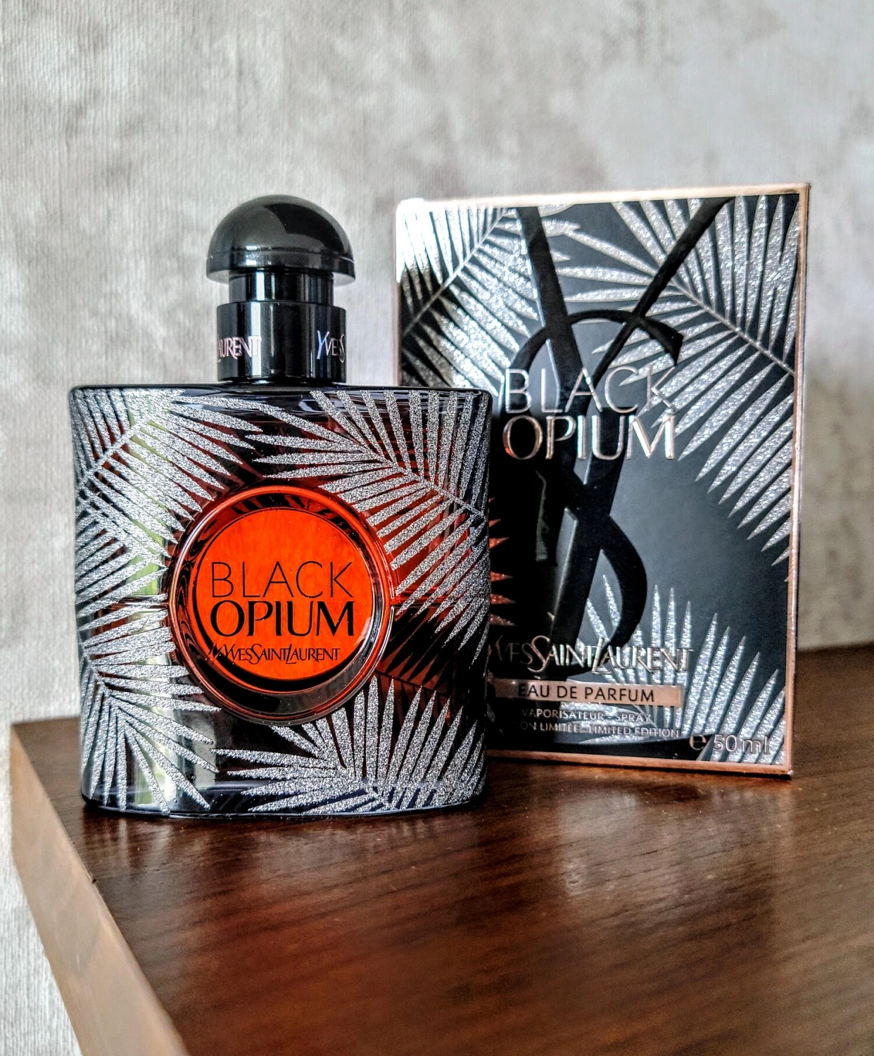 Yves Saint Laurent Black Opium Exotic Illusion
