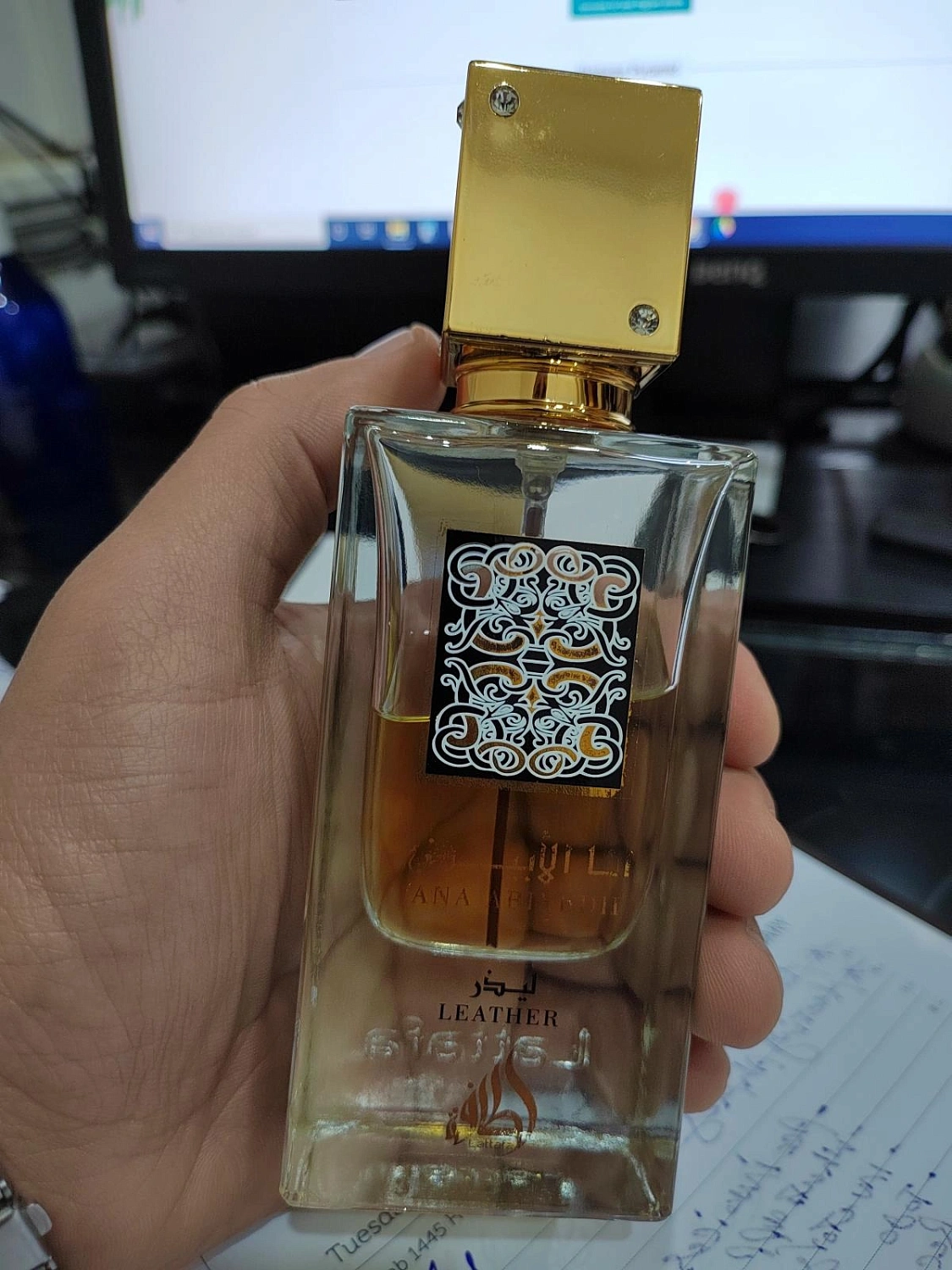 Lattafa Ana Abiyedh Leather