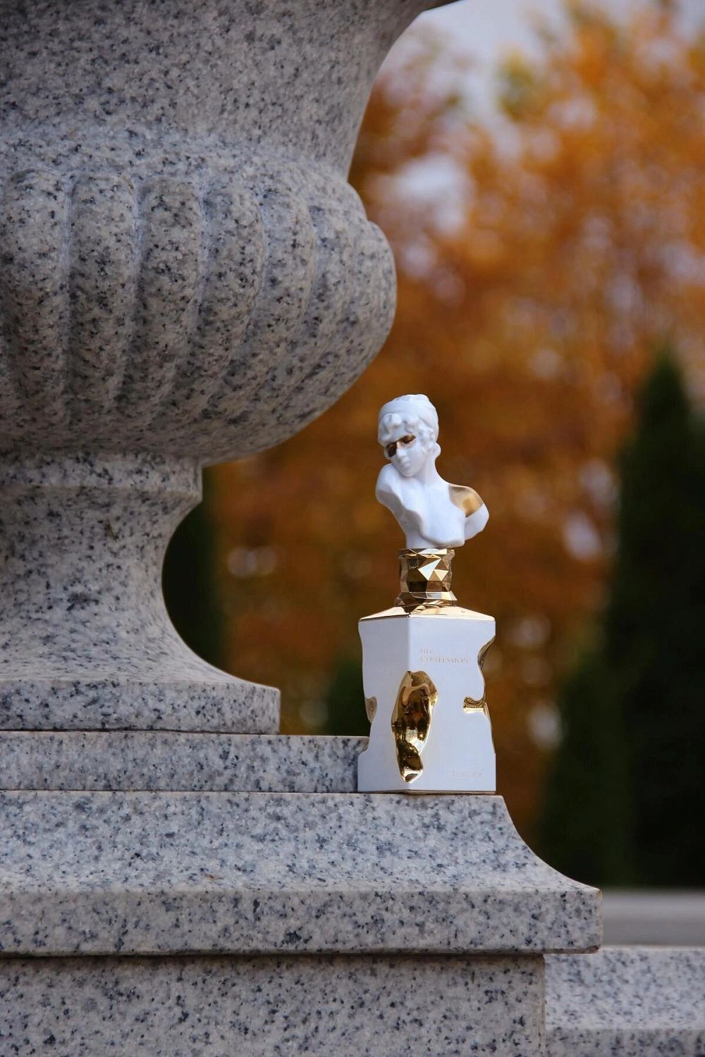 Lattafa Her Confession