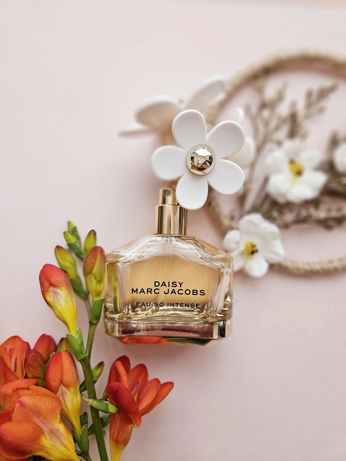 MARC JACOBS Daisy Eau So Intense MARC JACOBS Daisy Eau So Intense