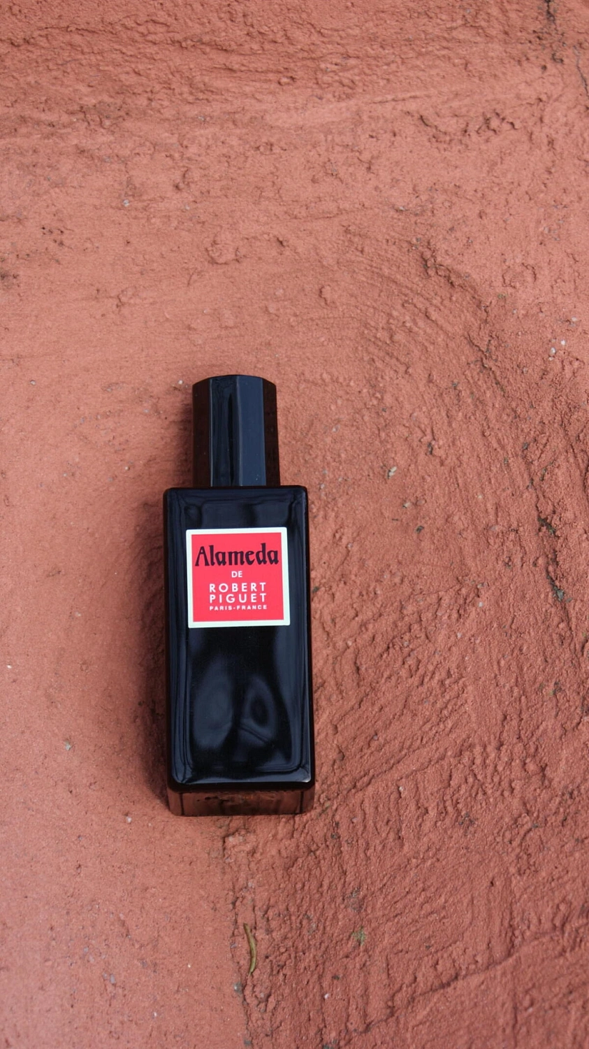 Robert Piguet Alameda