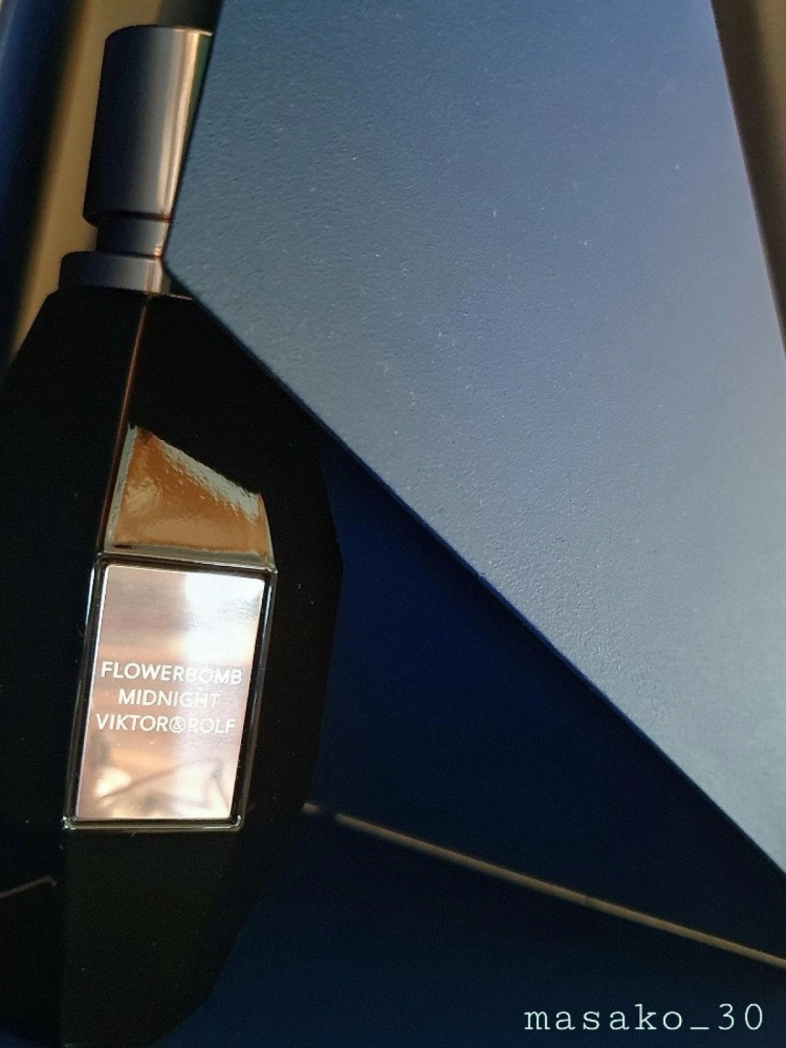 Viktor & Rolf Flowerbomb Midnight