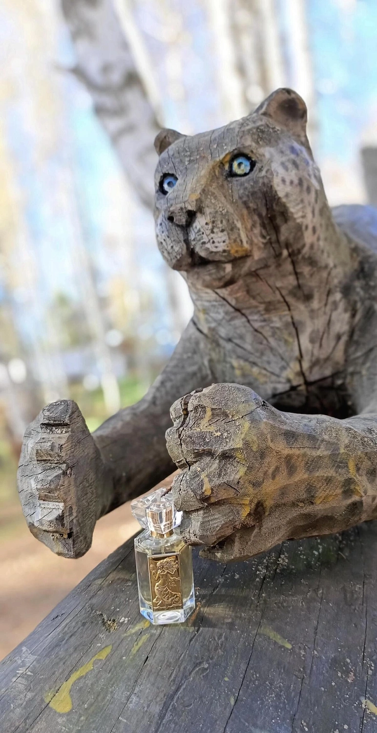 Prudence Paris Lucia