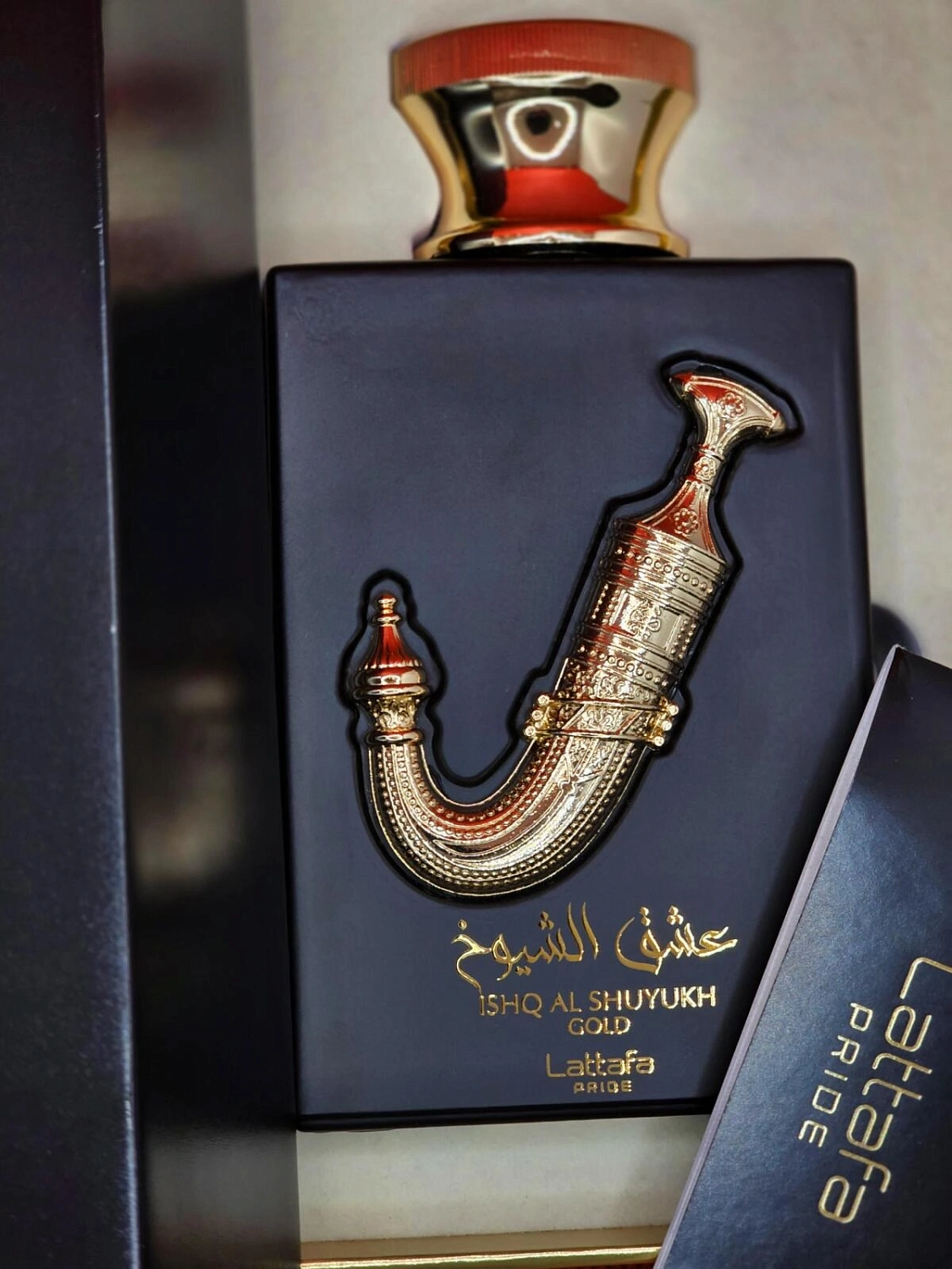 Lattafa Ishq Al Shuyukh Gold