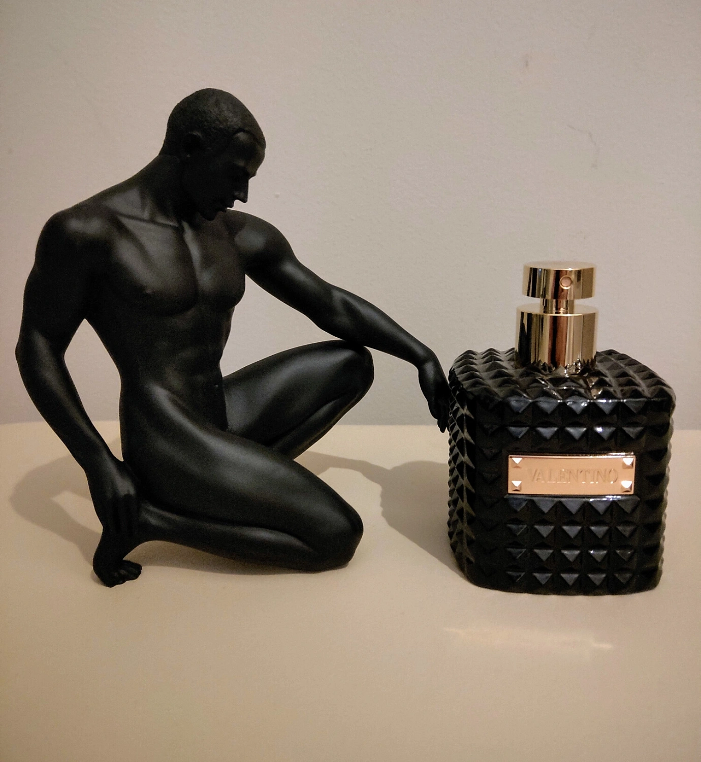 Valentino Donna Noir Absolu
