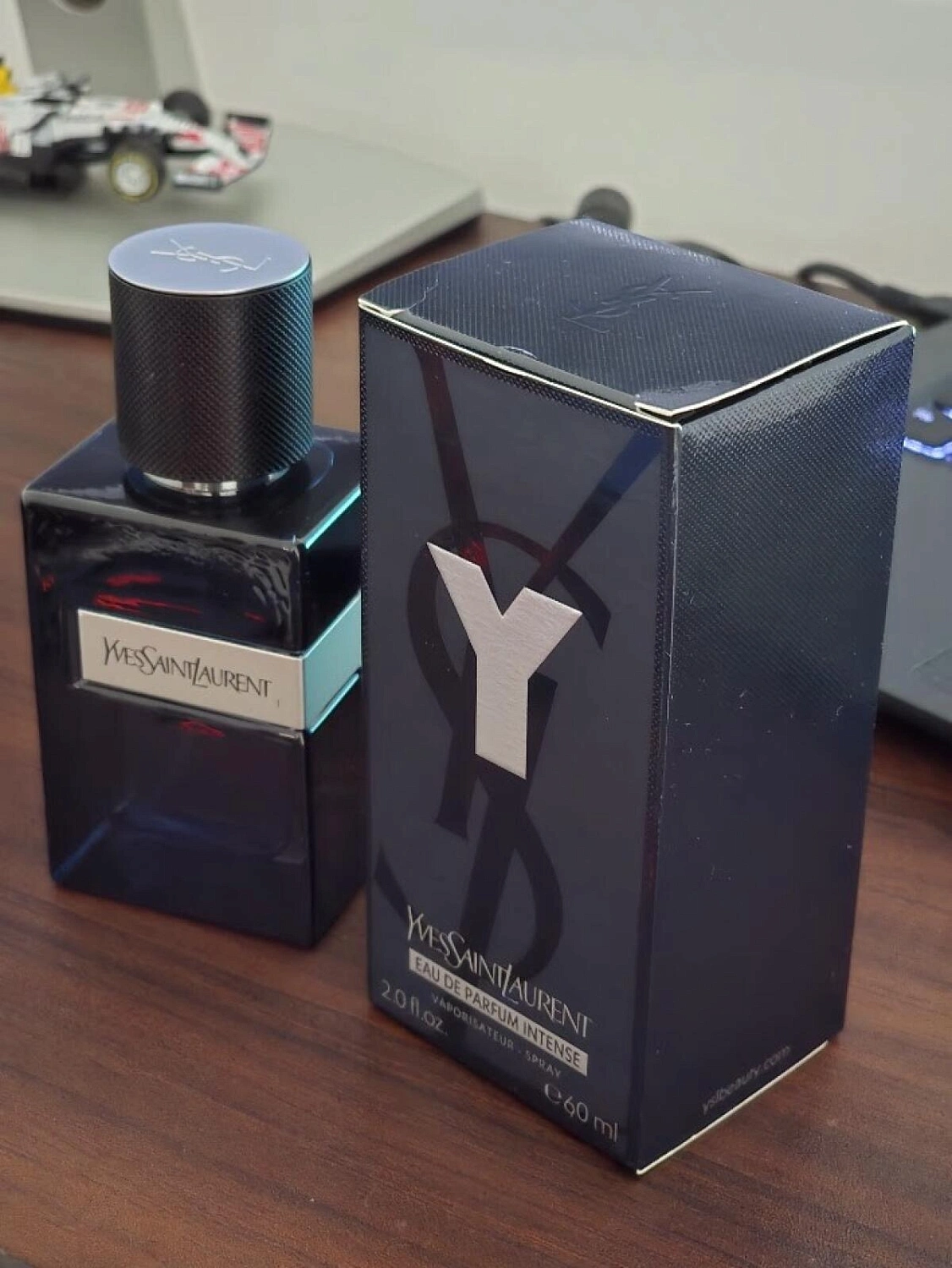 Yves Saint Laurent Y Eau de Parfum Intense