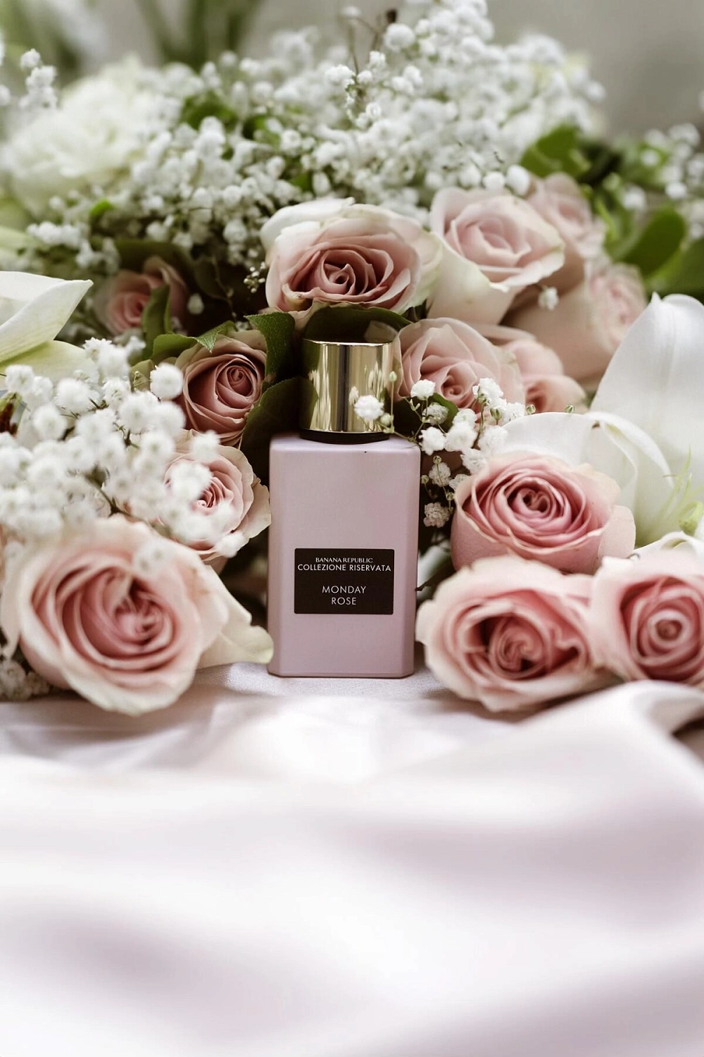 Banana Republic Monday Rose