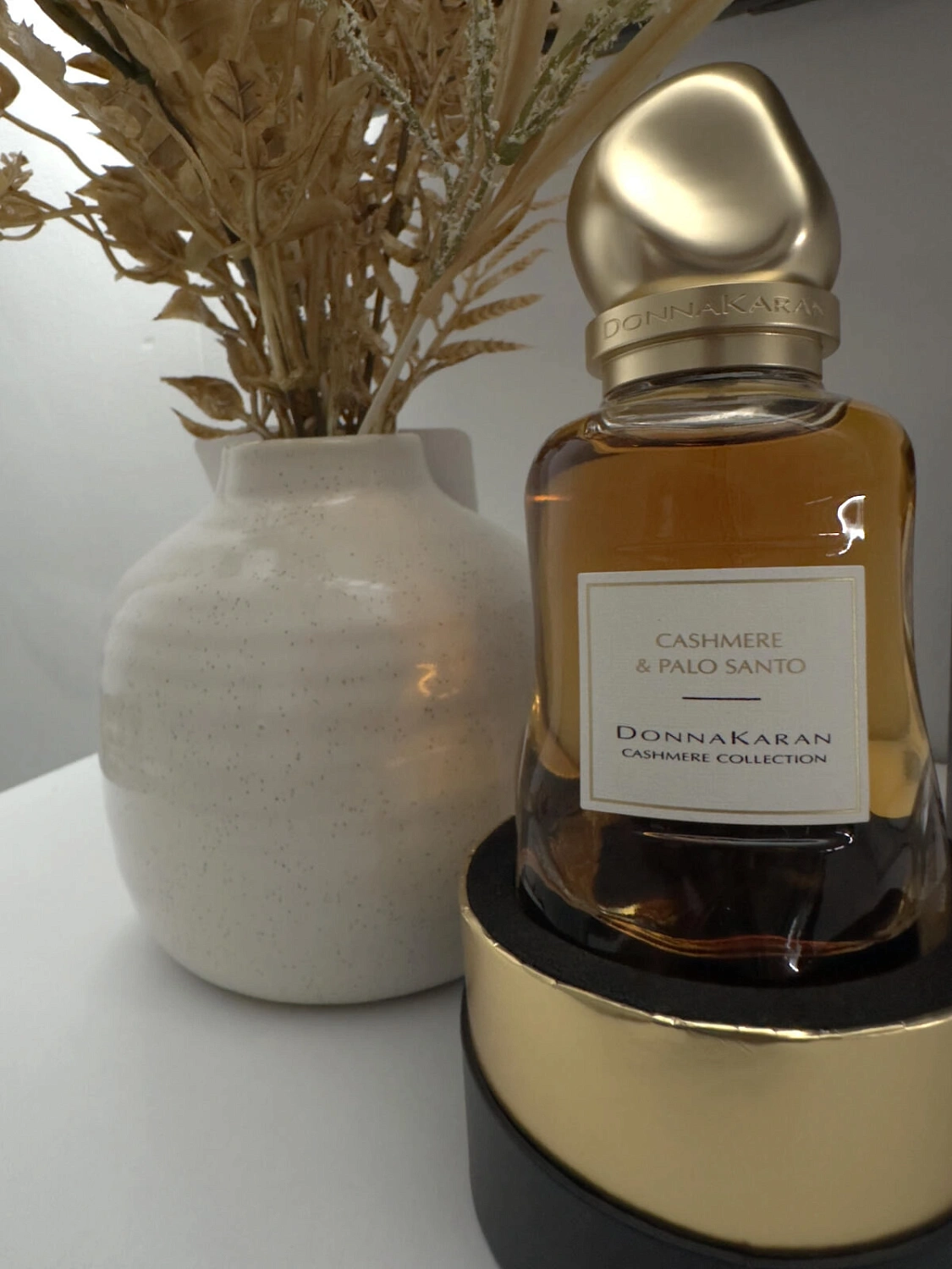 DKNY Cashmere & Palo Santo DKNY Cashmere & Palo Santo