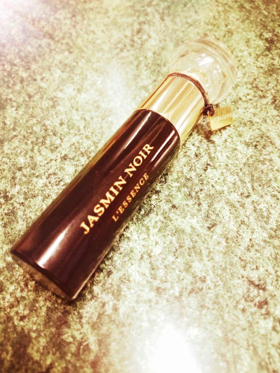 BVLGARI Jasmin Noir L’Essence