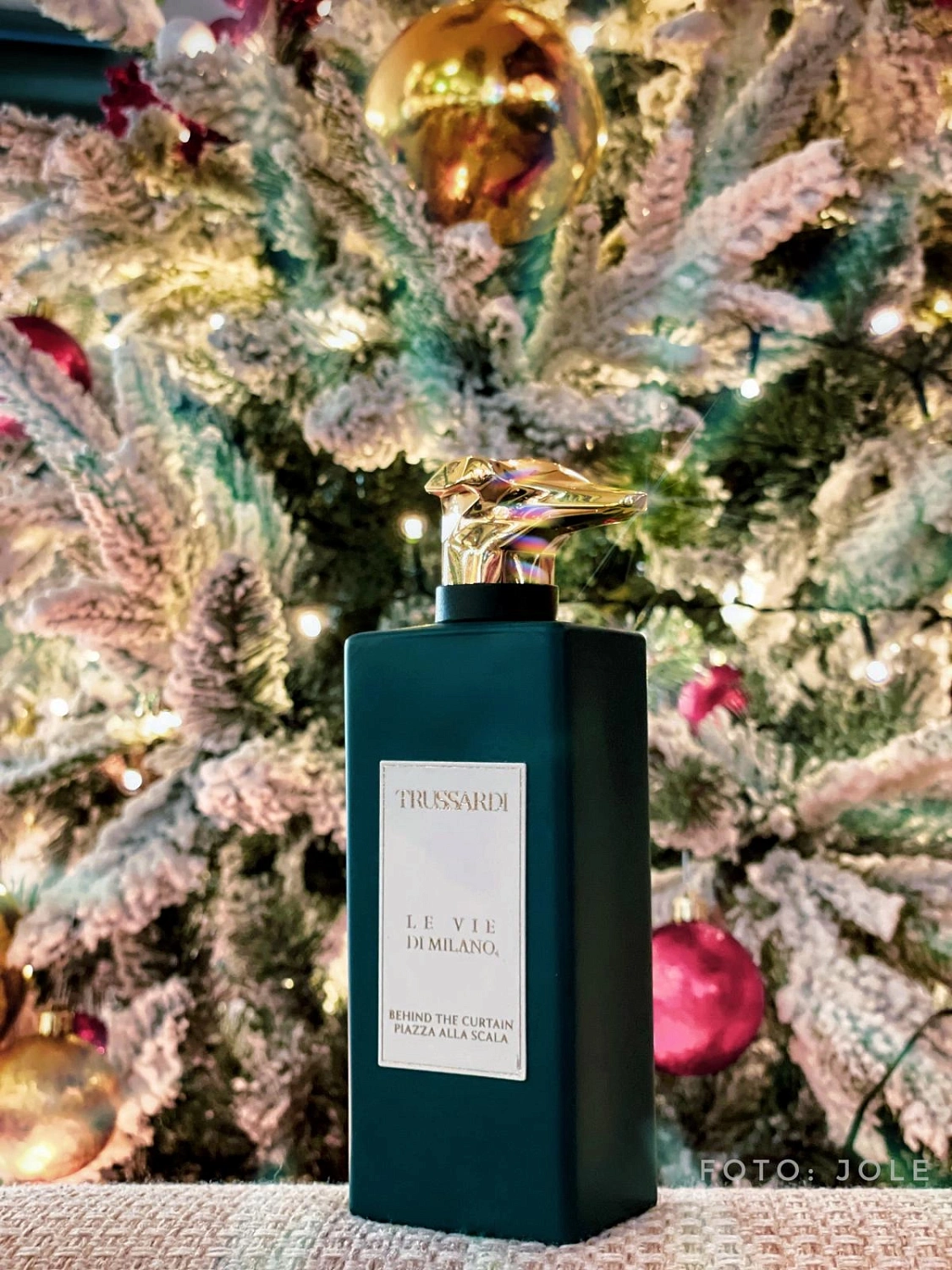 TRUSSARDI Behind The Curtain Piazza Alla Scala