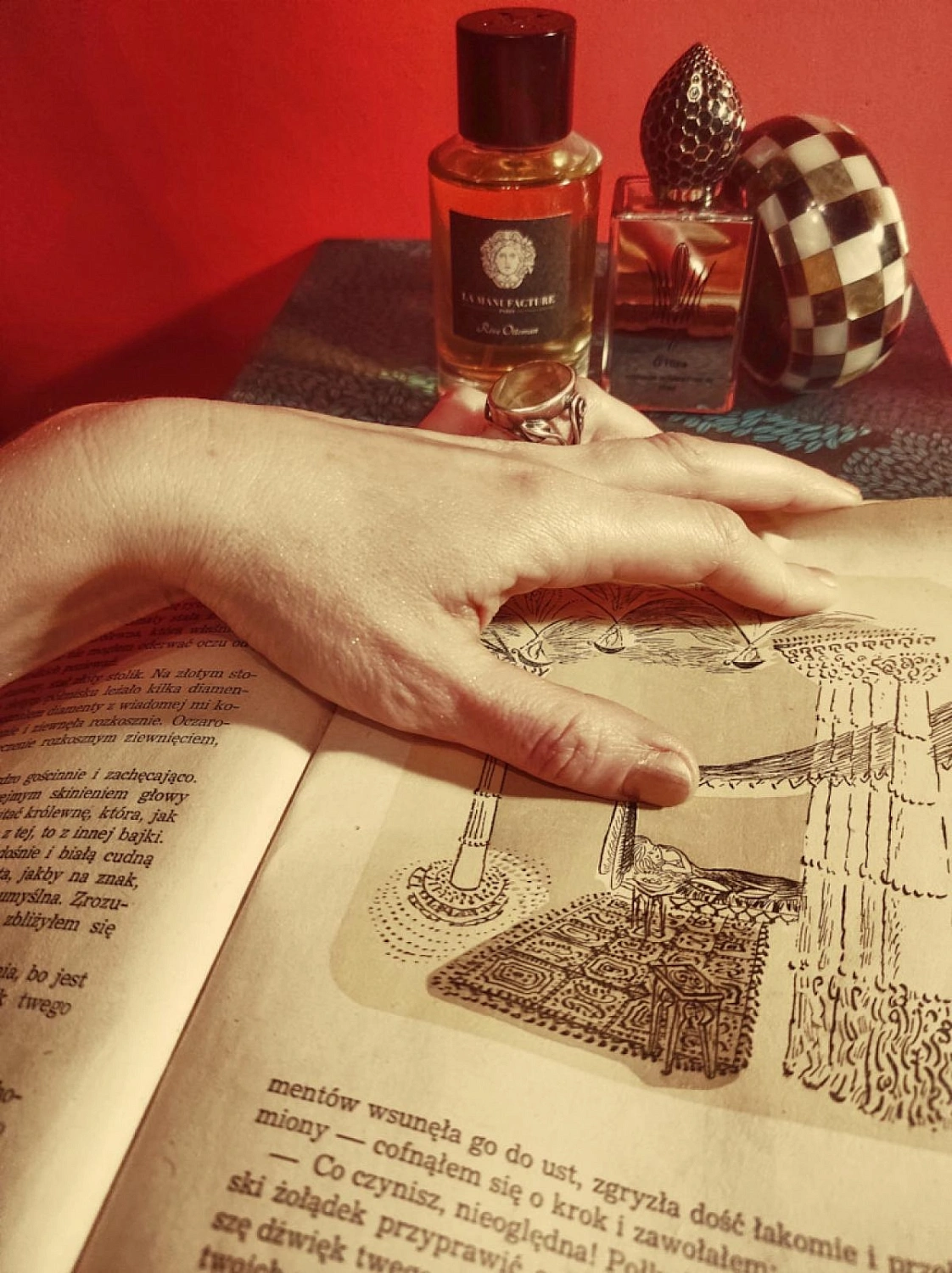 La Manufacture Reve Ottoman