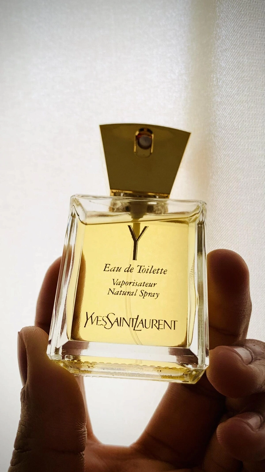 Yves Saint Laurent Y Yves Saint Laurent Y