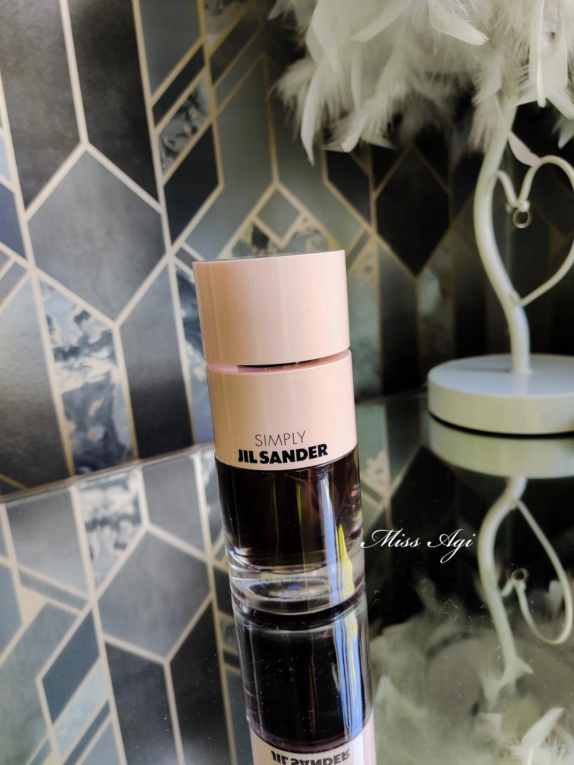 Simply Jil Sander Poudree Intense