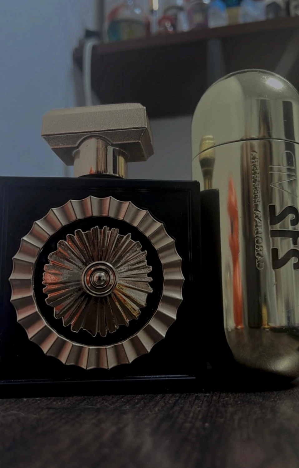 CAROLINA HERRERA 212 VIP