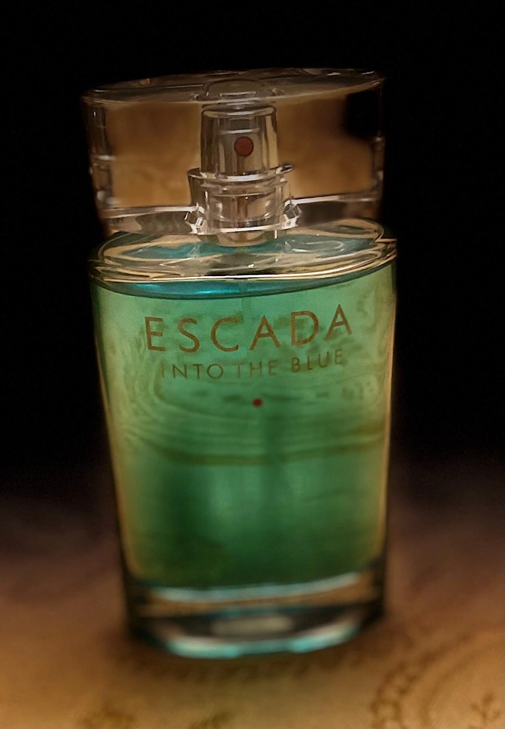 Escada Into the Blue