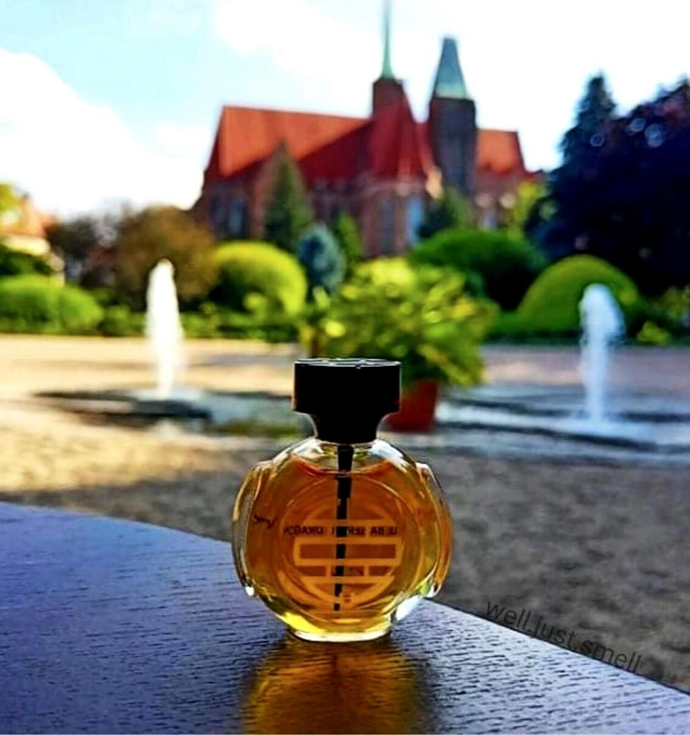 Cartier Le Baiser Du Dragon