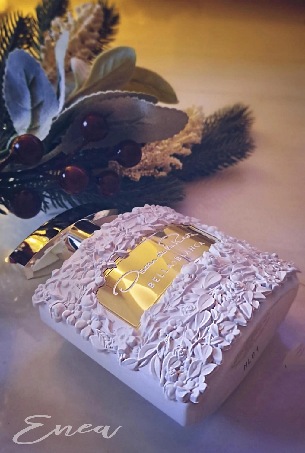 Oscar de la Renta Bella Blanca