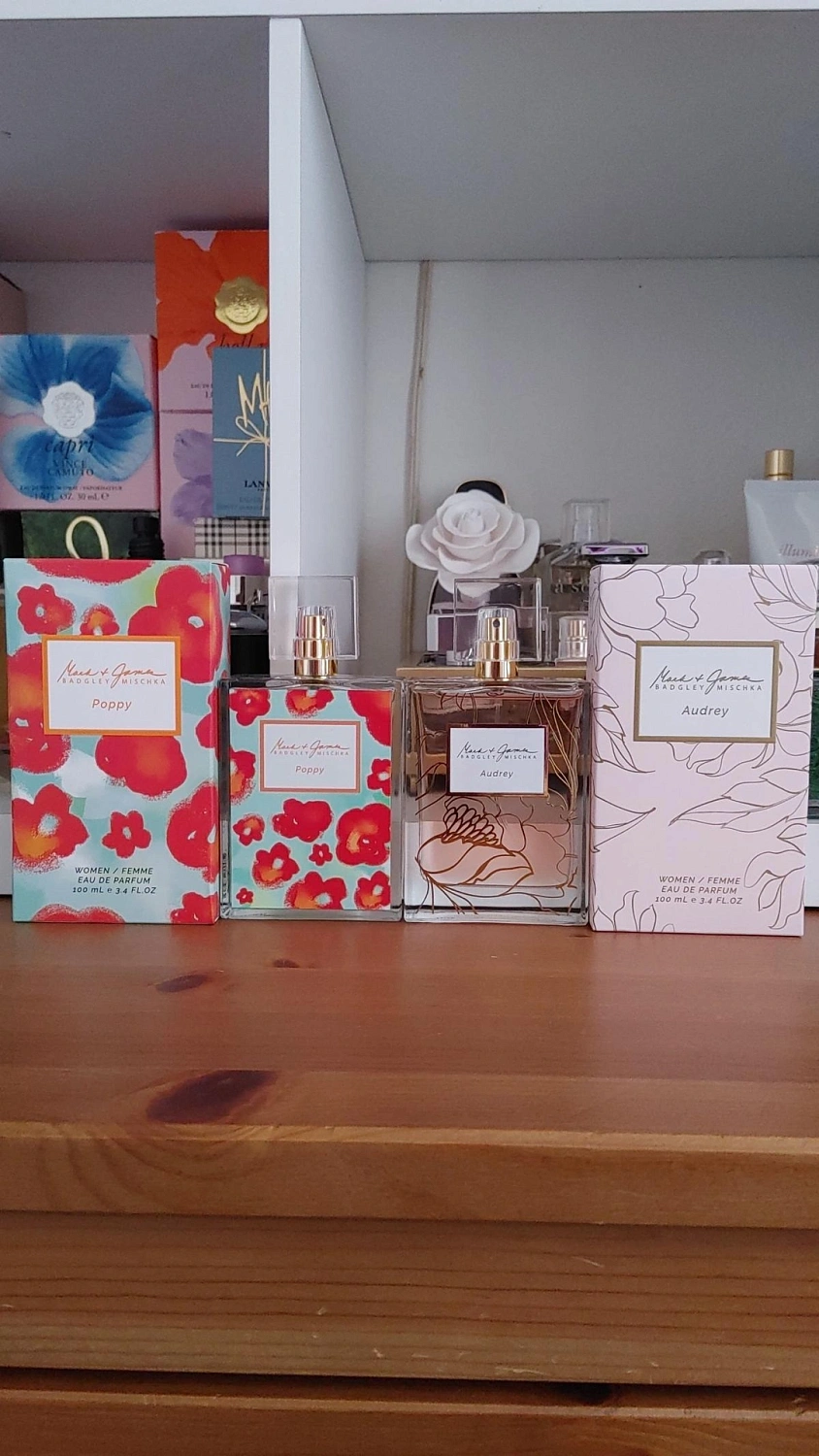 Badgley Mischka Poppy