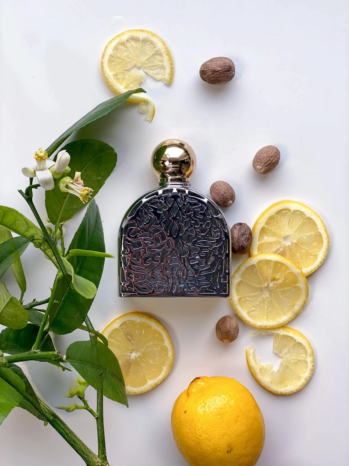 M.Micallef Aoud Collection Sensuelle