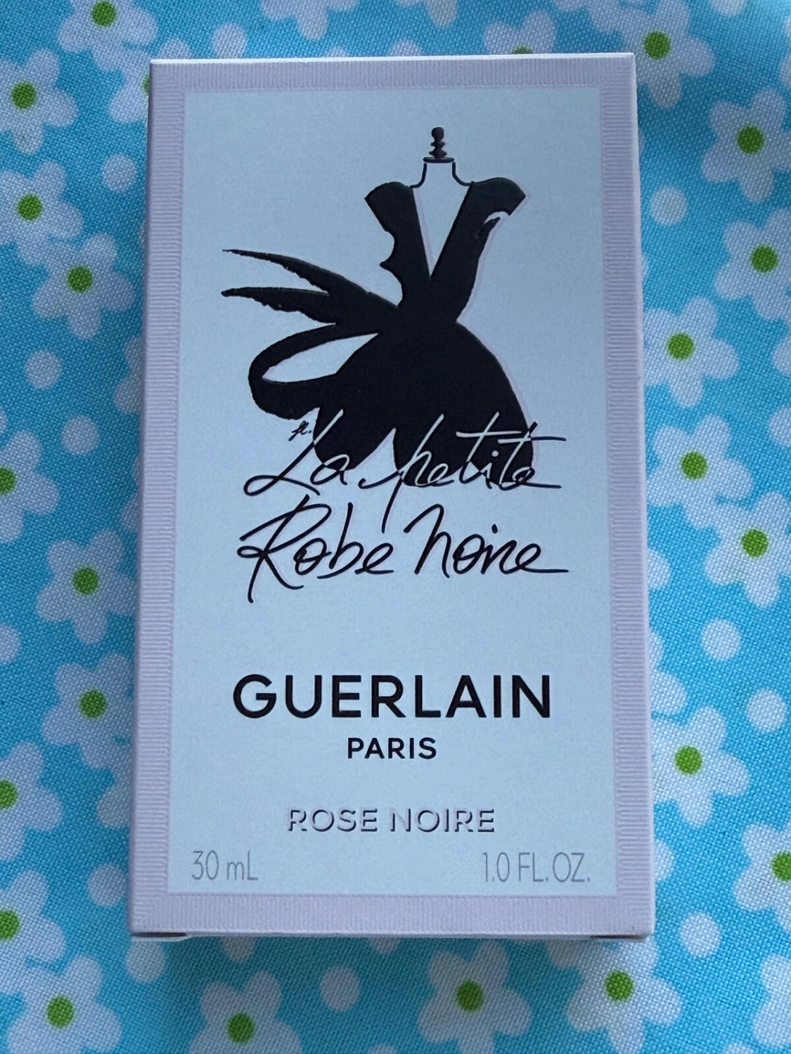 Guerlain La Petite Robe Rose Noire
