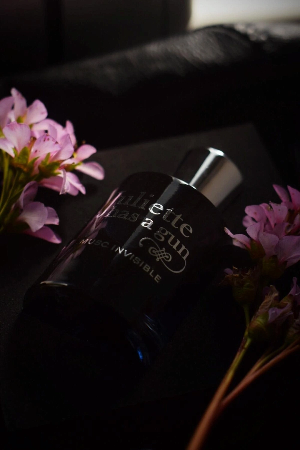 Juliette Has A Gun Musc Invisible