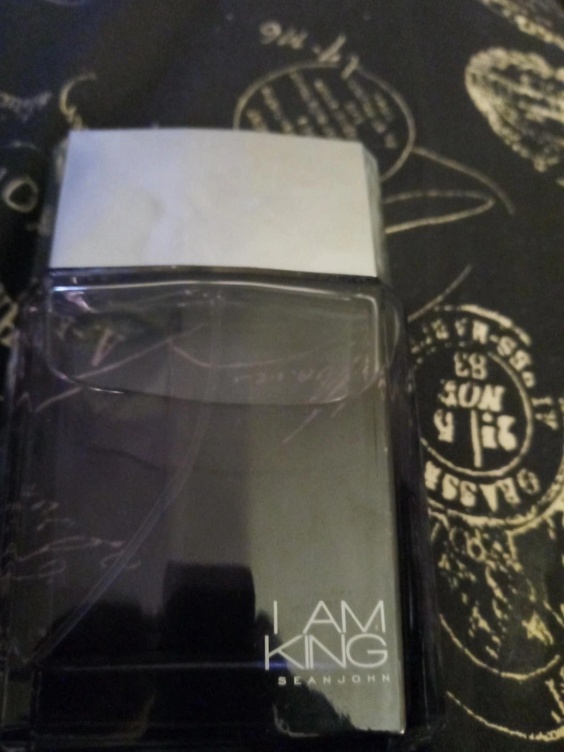 SEAN JOHN I Am King