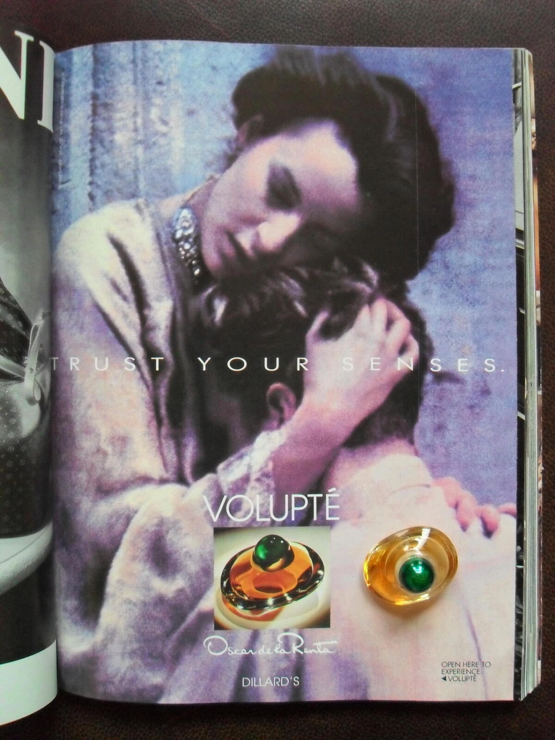 Oscar de la Renta Volupte