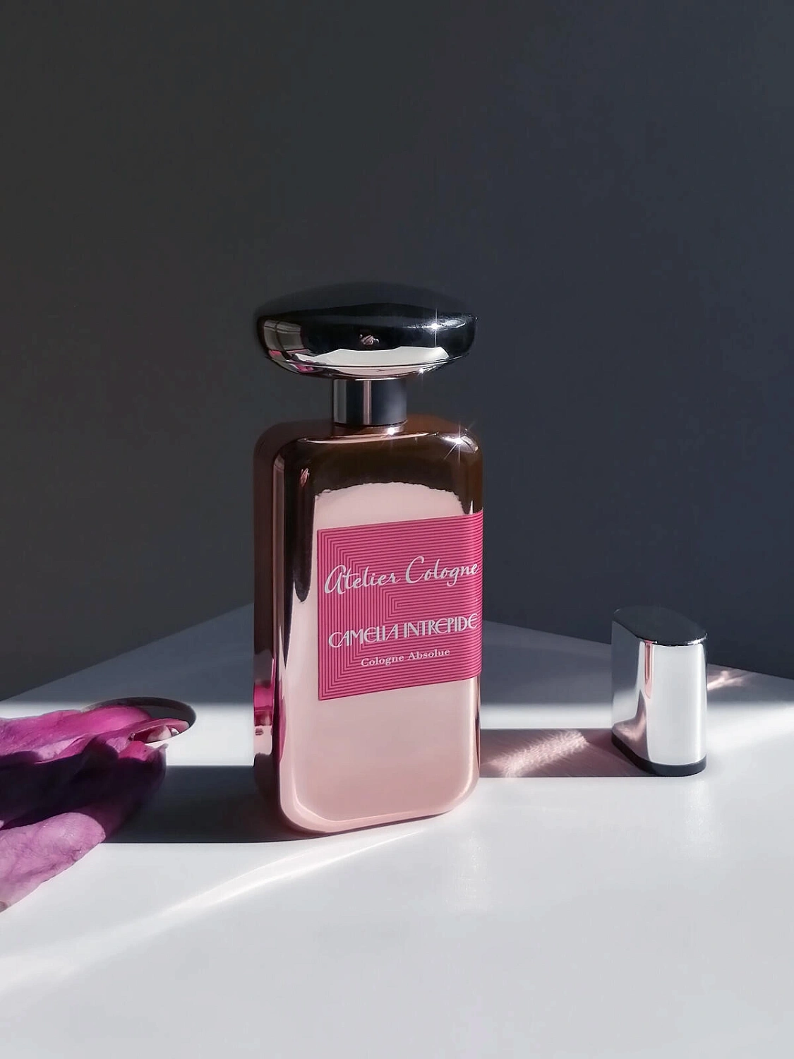 Atelier Cologne Camelia Intrepide