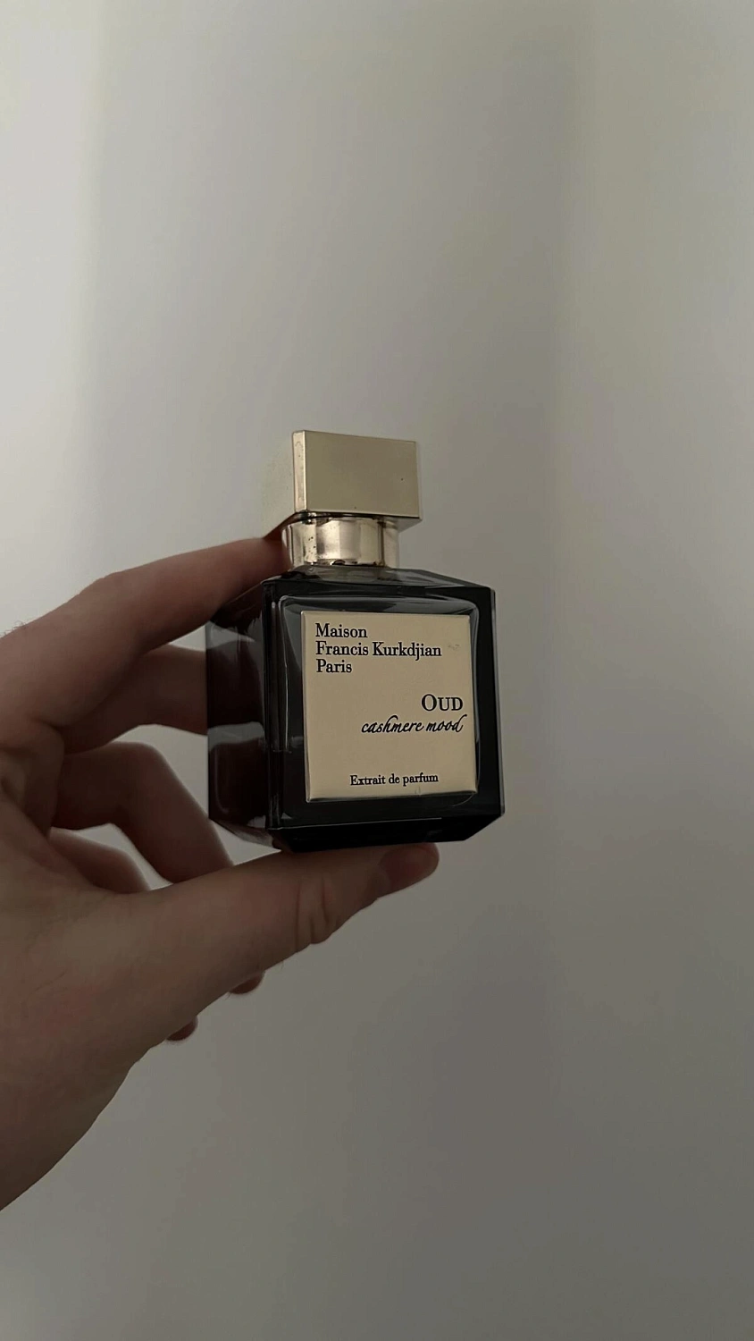 Maison Francis Kurkdjian Oud Cashmere Mood Maison Francis Kurkdjian Oud Cashmere Mood
