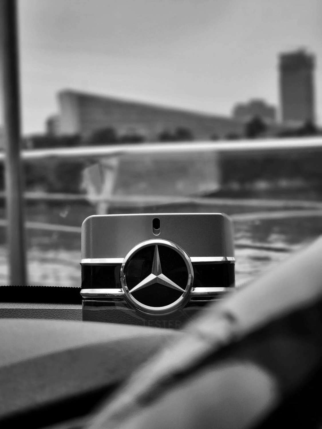 Mercedes-Benz Sign Your Attitude Mercedes-Benz Sign Your Attitude