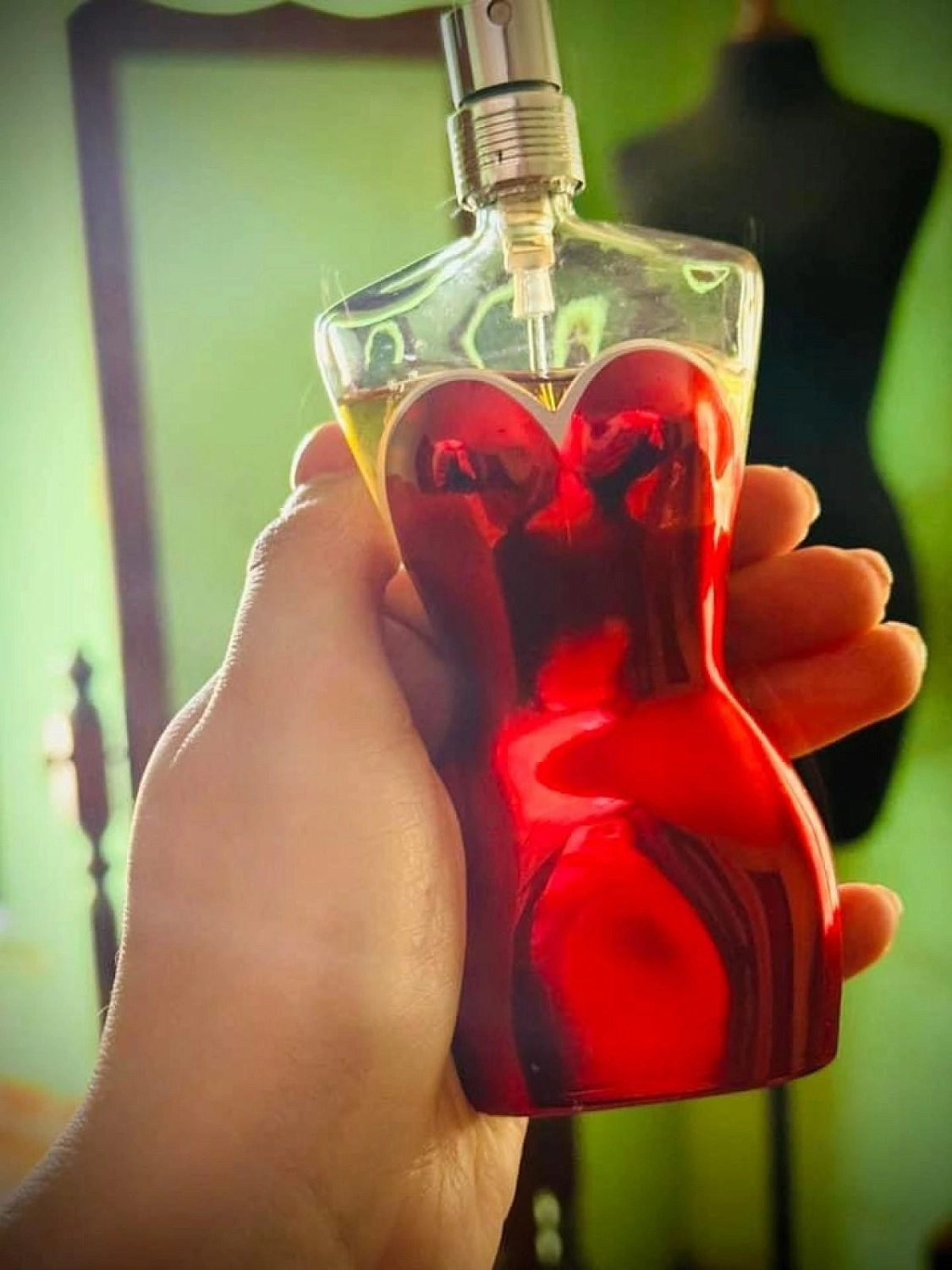 Jean Paul Gaultier Classique Eau de Toilette X-Mas Edition 2020 Jean Paul Gaultier Classique Eau de Toilette X-Mas Edition 2020