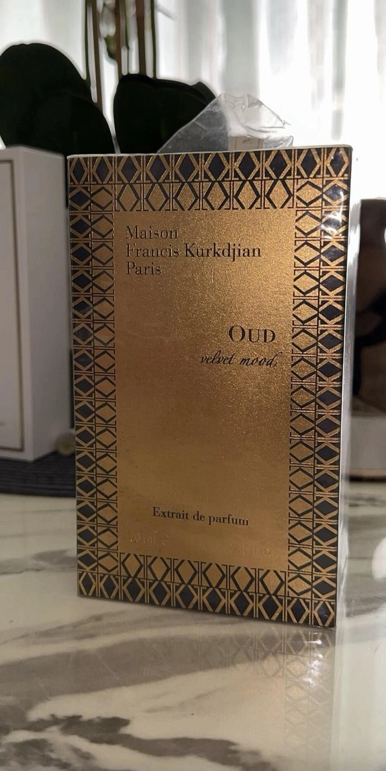 Maison Francis Kurkdjian Oud Velvet Mood