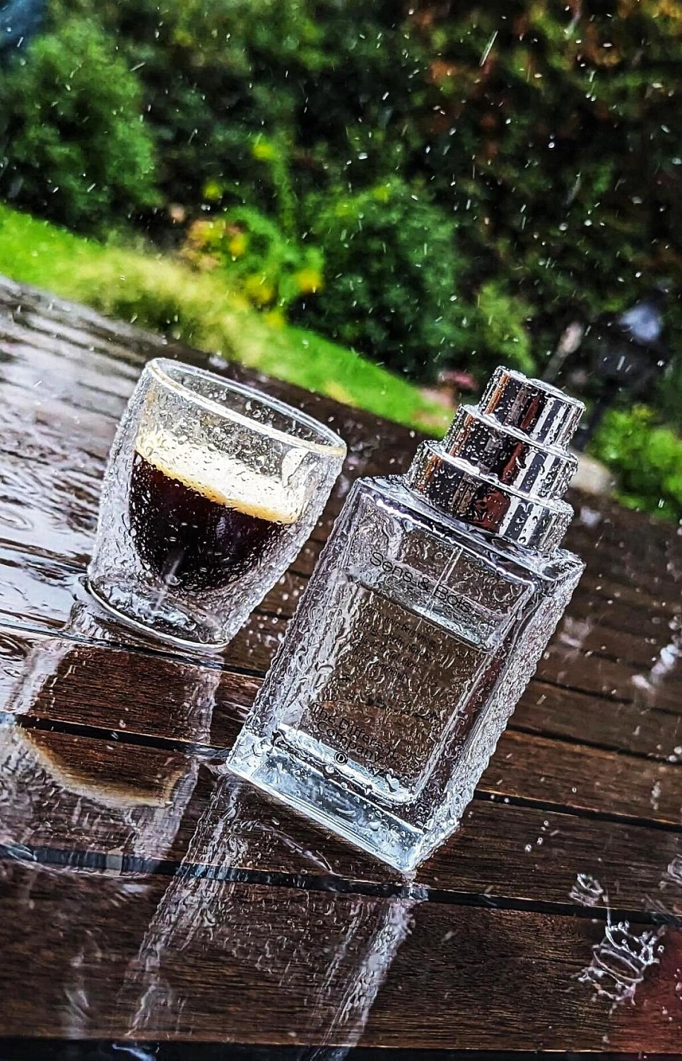 The Different Company Un Parfum des Sens et Bois