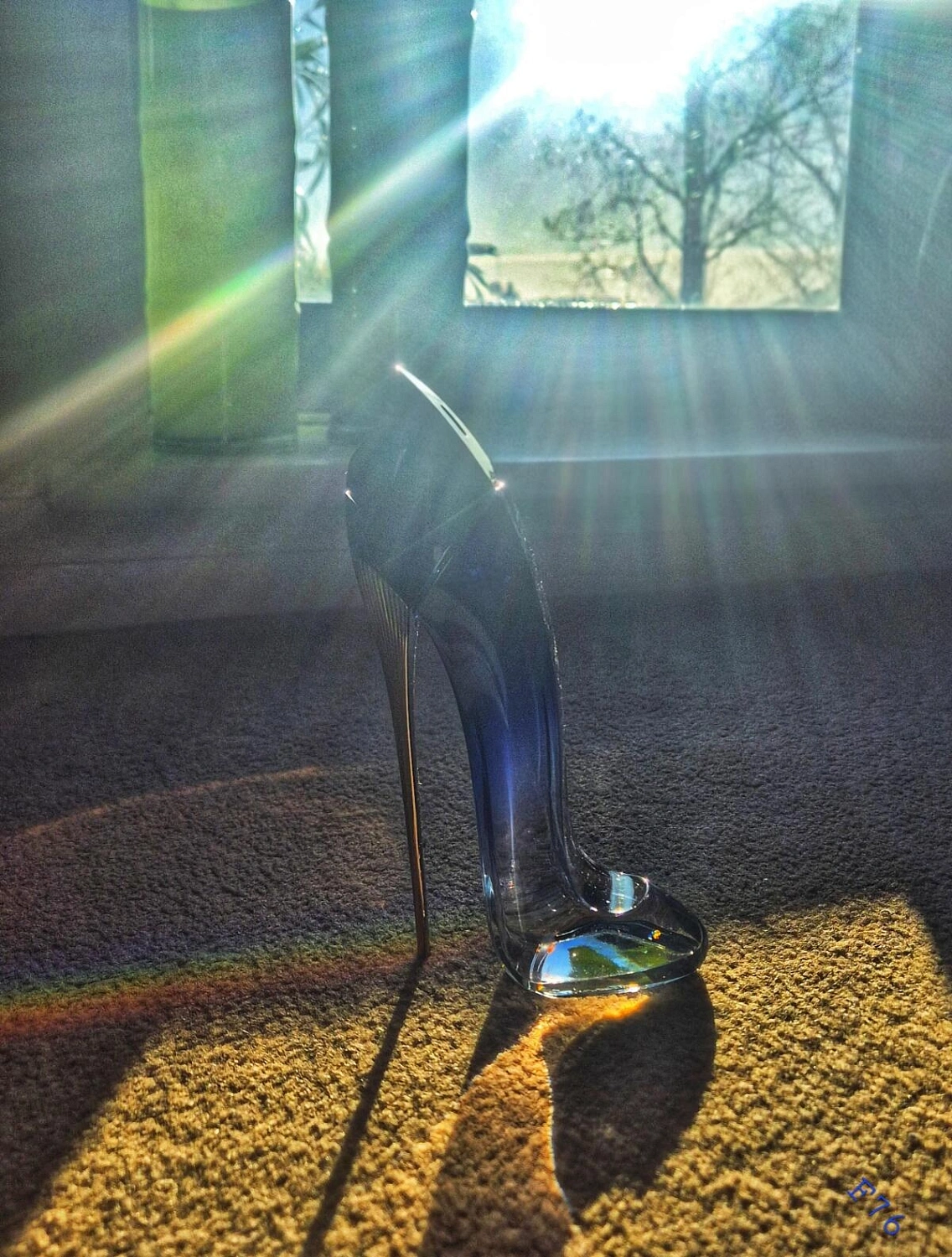 CAROLINA HERRERA Good Girl Legere (It's so good to be bad)