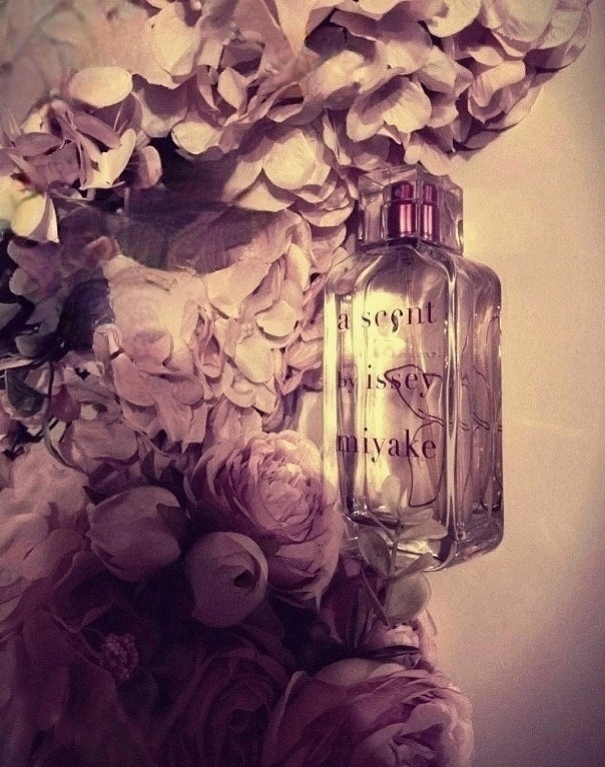 A Scent by Issey Miyake Soleil de Neroli A Scent by Issey Miyake Soleil de Neroli