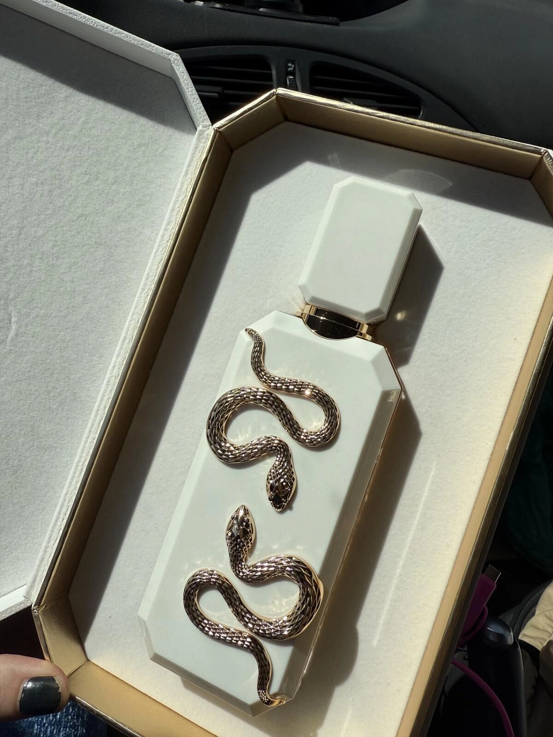 Fragrance World Veneno Bianco