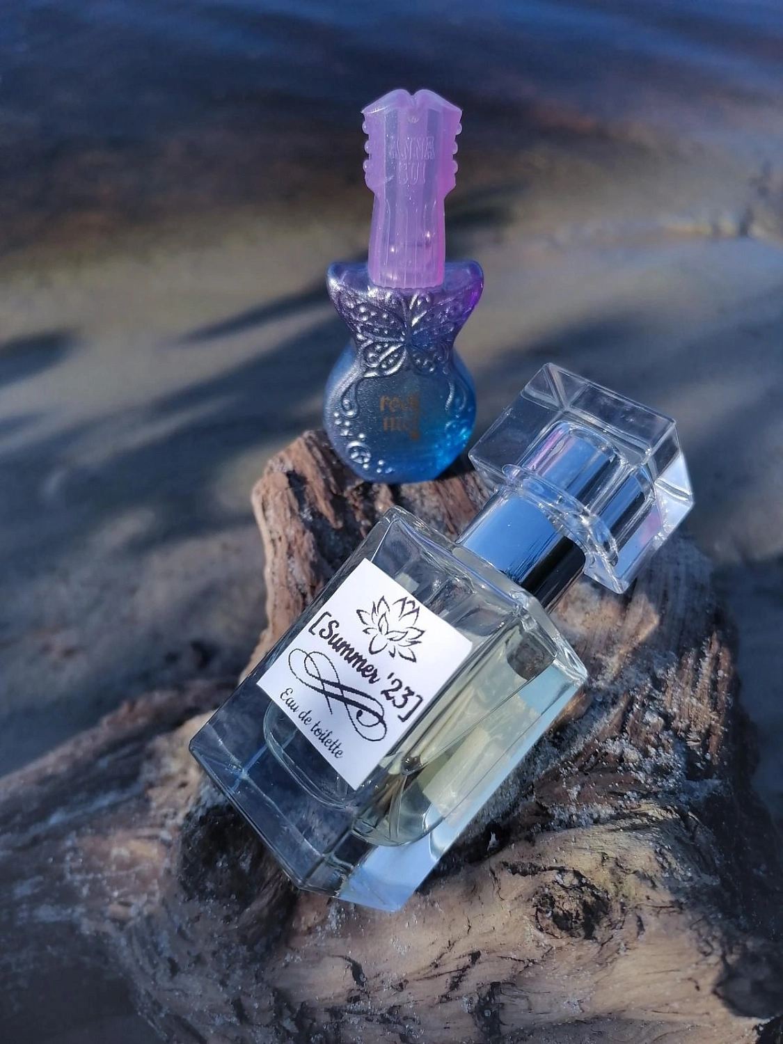 ANNA SUI Rock Me! Summer of Love ANNA SUI Rock Me! Summer of Love