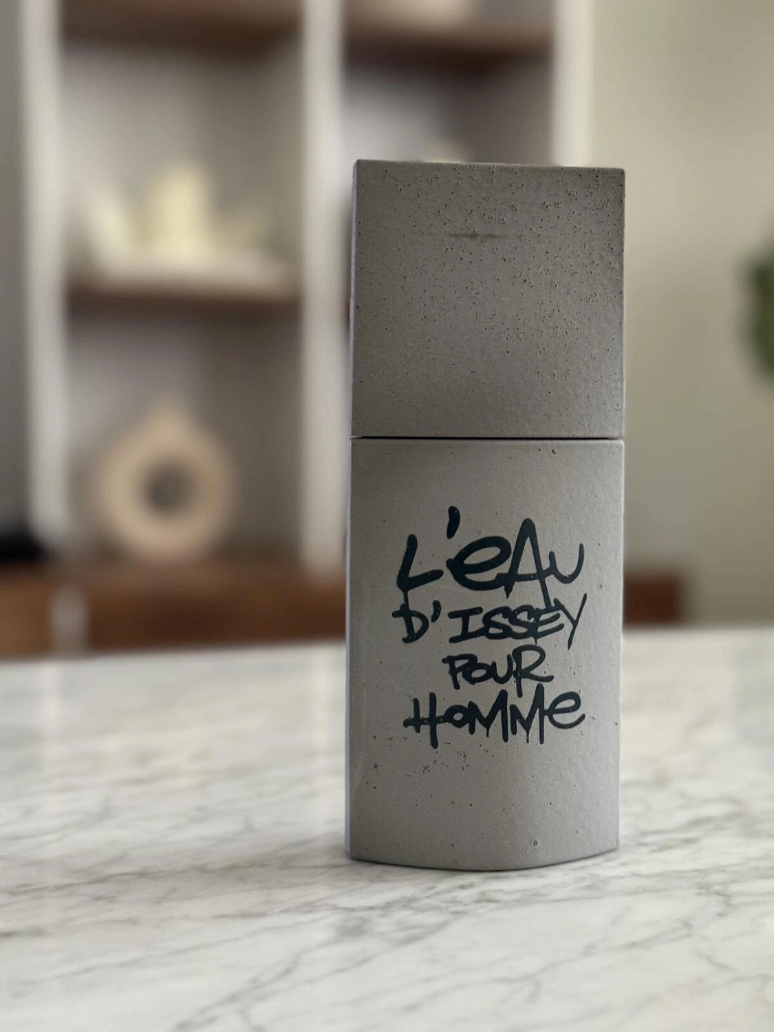 Issey Miyake L’eau d’Issey pour Homme Intense Beton Edition