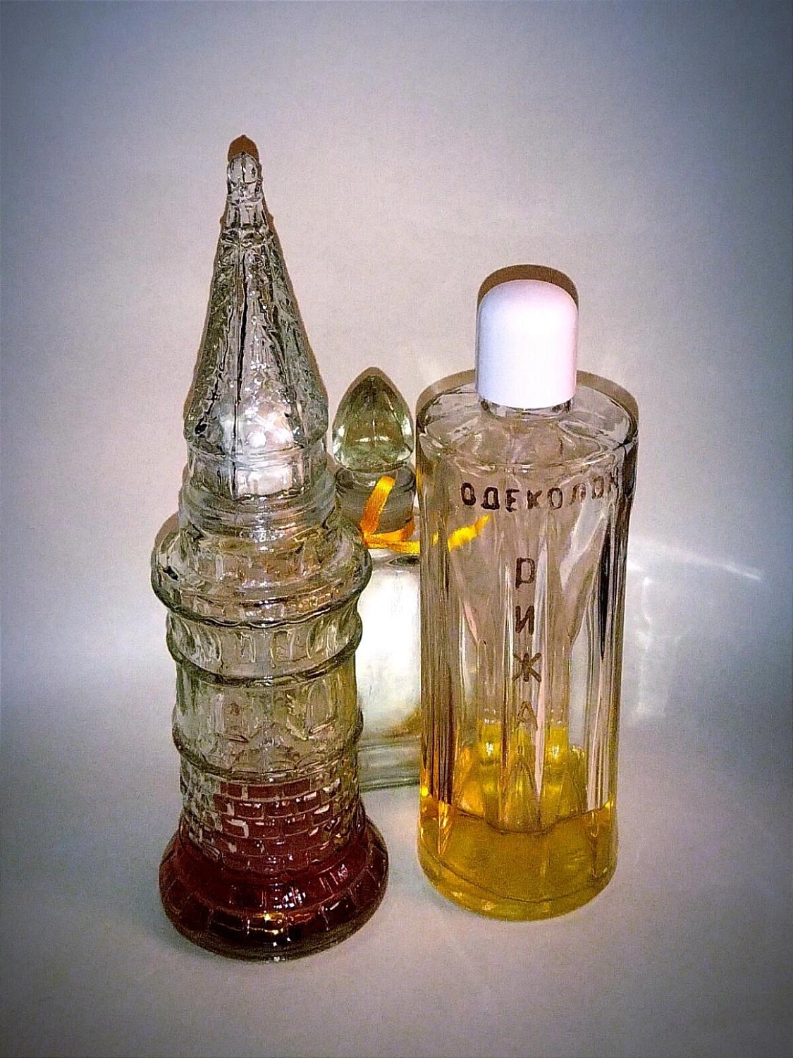 Novaya Zarya (Новая Заря) Кремль (The Kremlin)