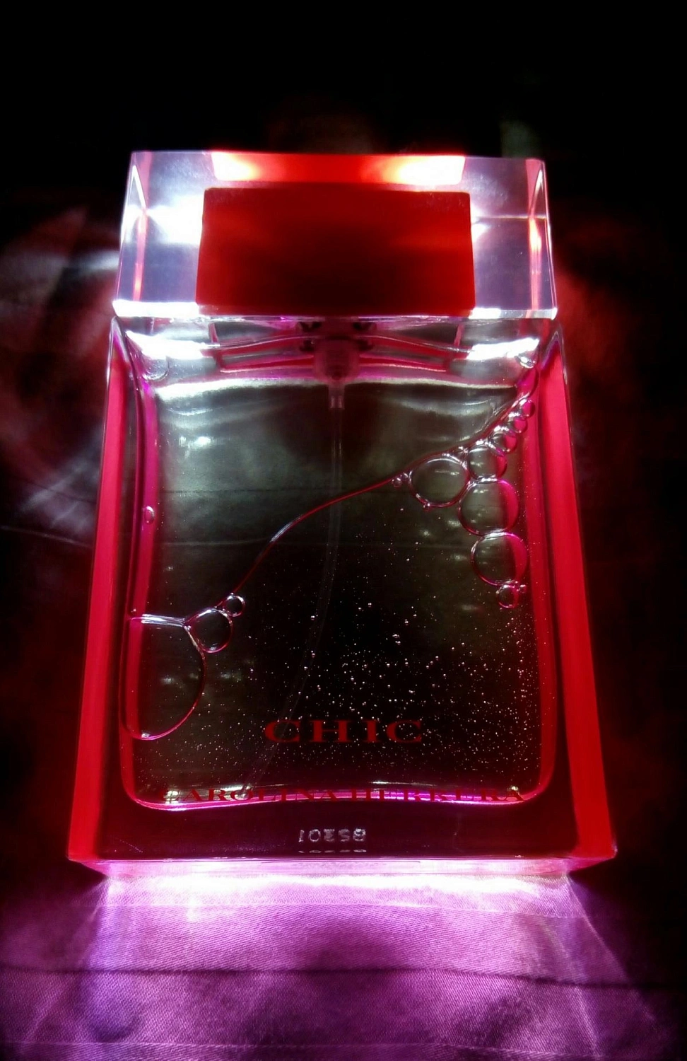 CAROLINA HERRERA Chic