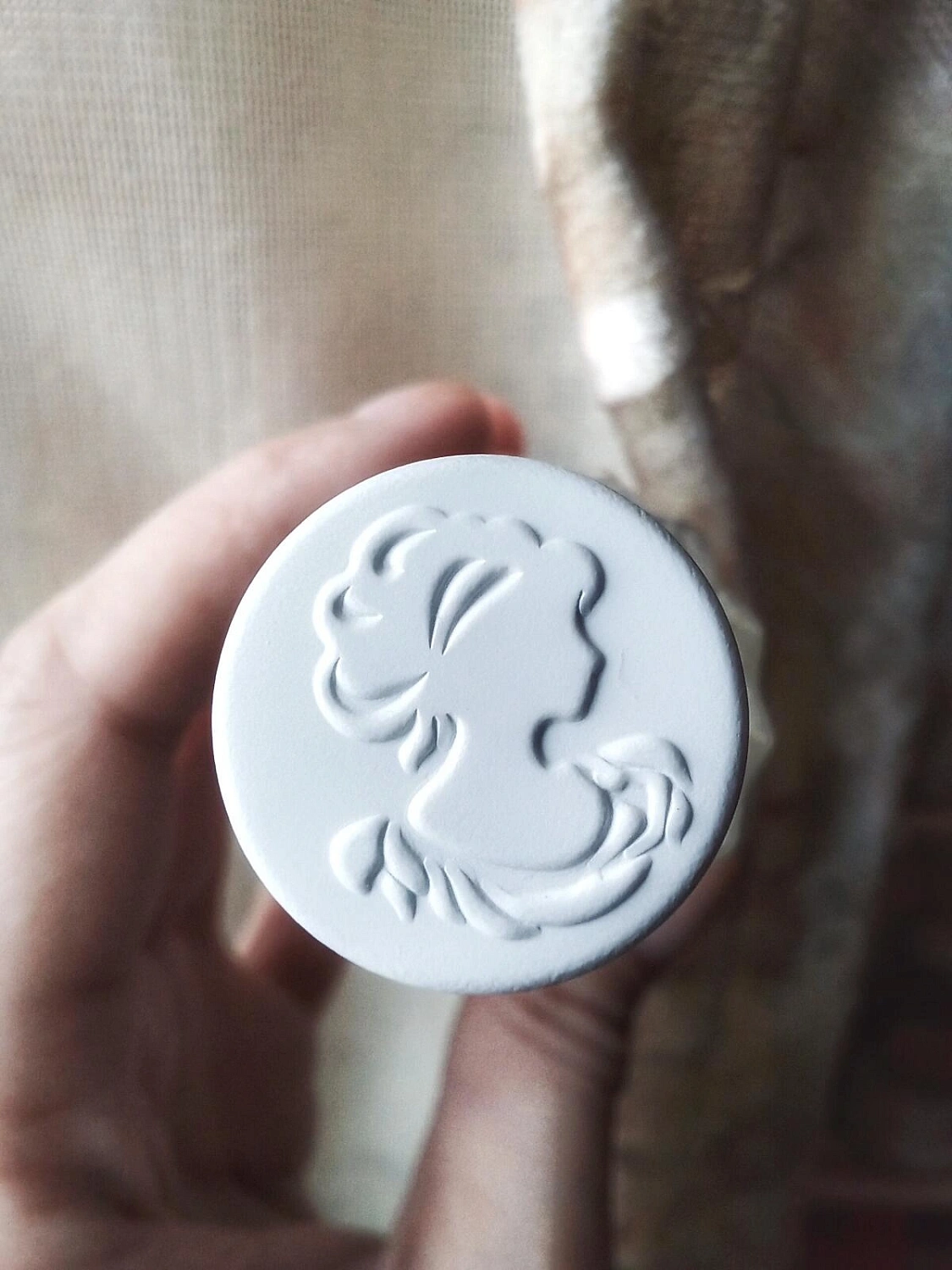 Jeanne en Provence Flanerie Dans La Verger