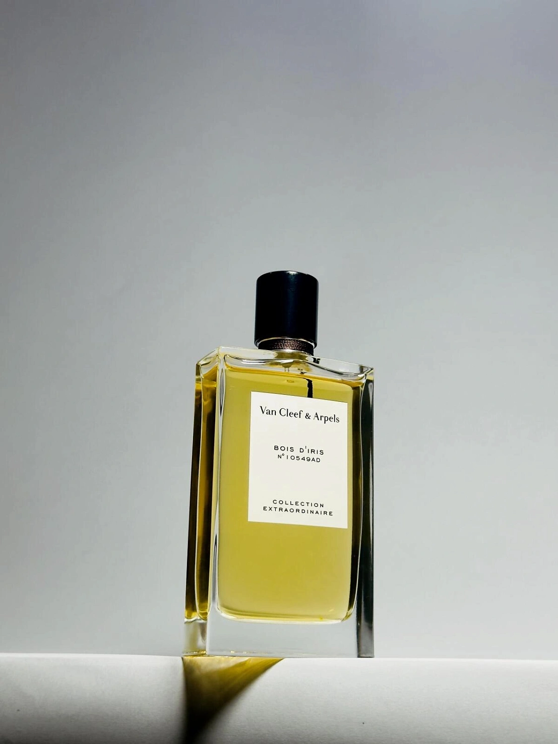 Van Cleef & Arpels Collection Extraordinaire Bois d’Iris