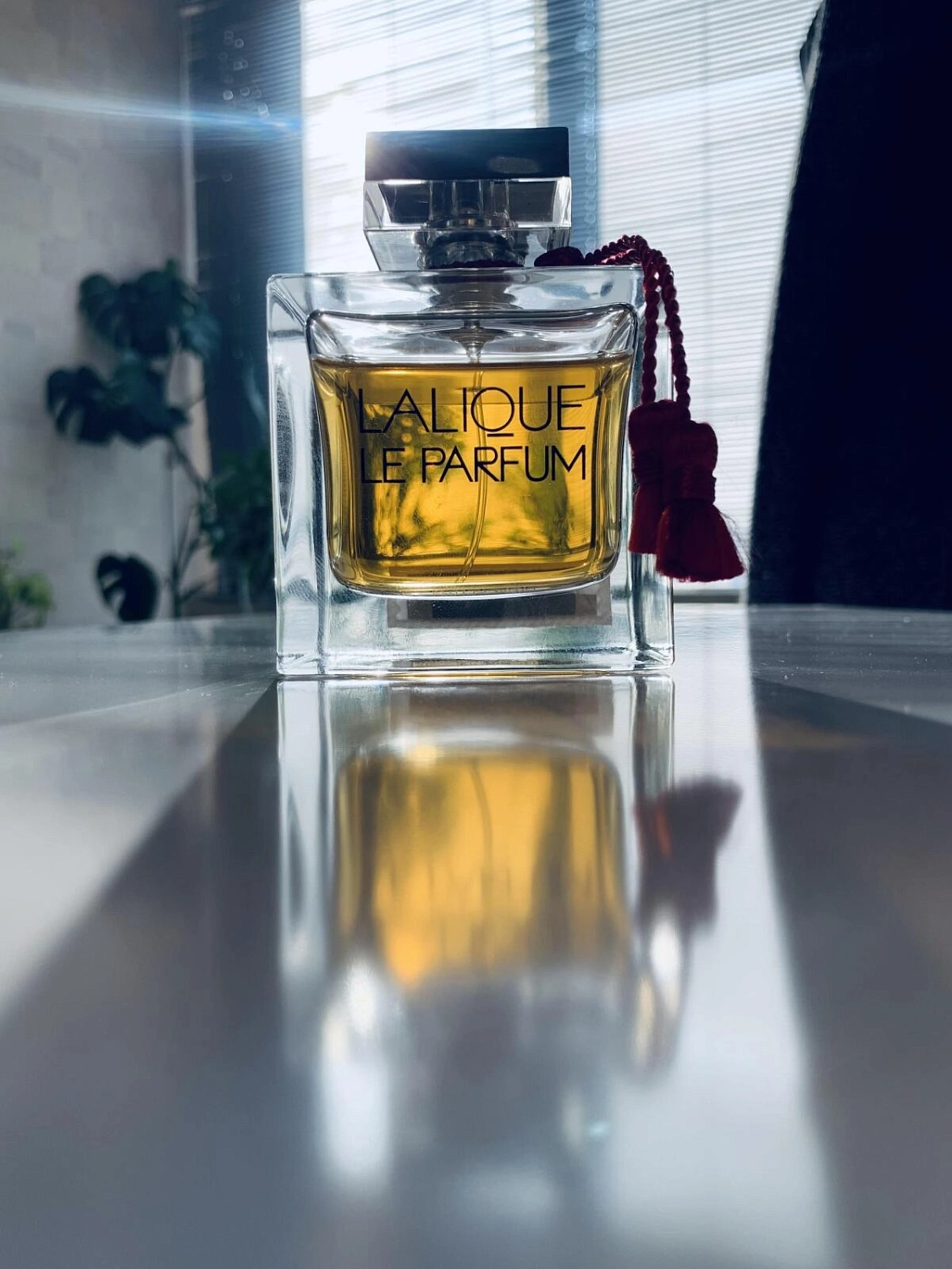 Lalique Le Parfum