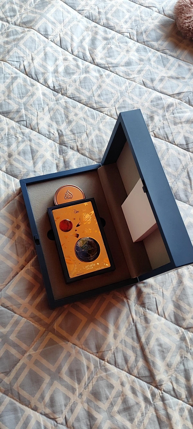 Lattafa Art Of Universe