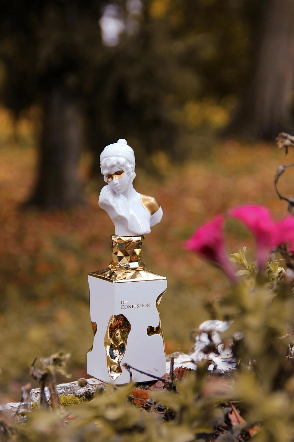 Lattafa Her Confession