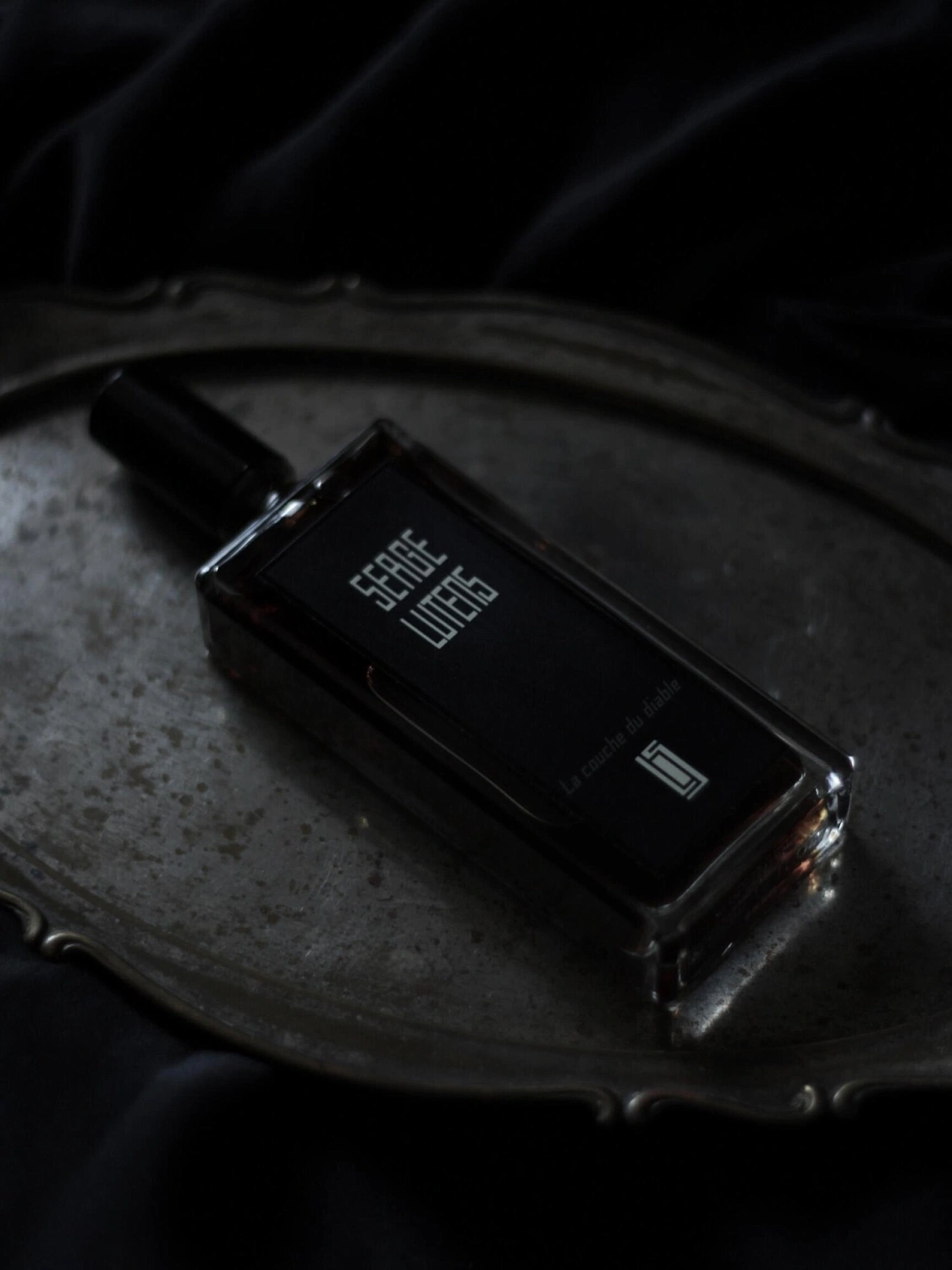 Serge Lutens La Couche du Diable