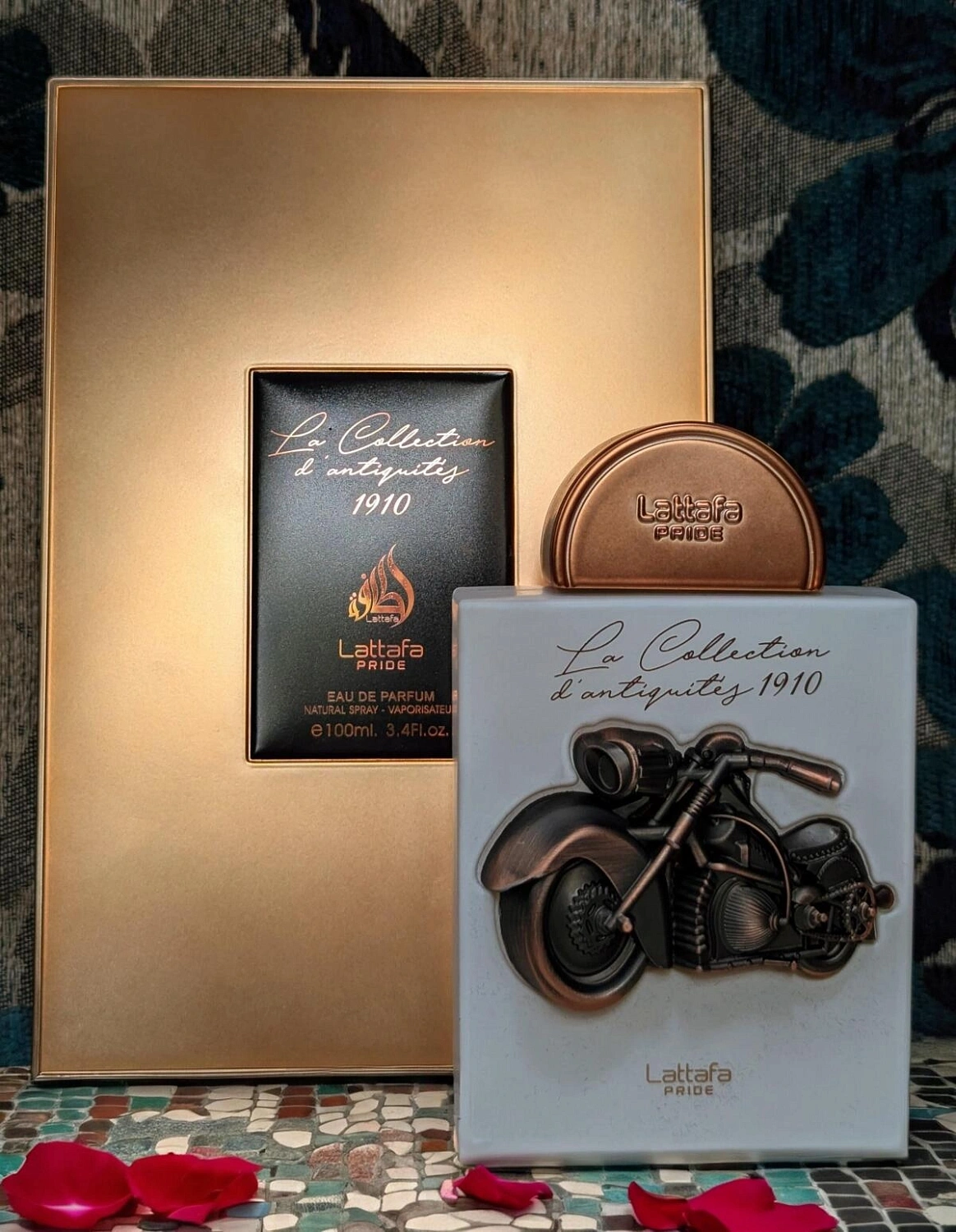 Lattafa La Collection D'antiquites 1910