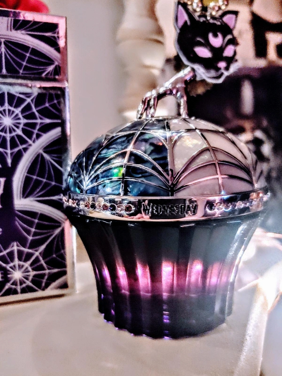 House Of Sillage Wednesday