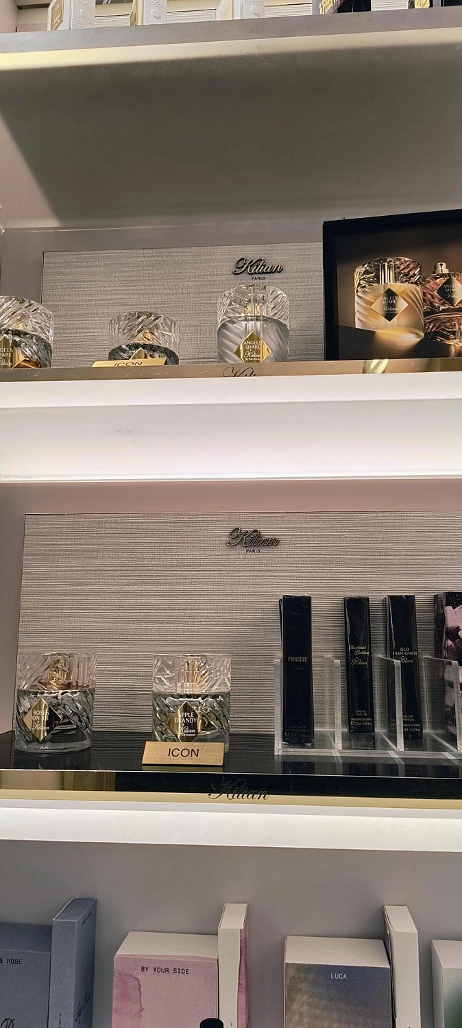 By Kilian Angel's Share On The Rocks